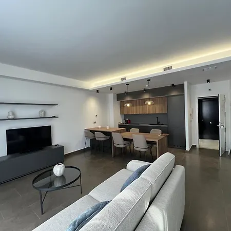 Guillman Aparthotel
