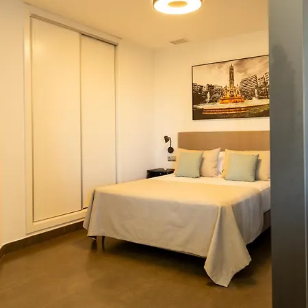 Guillman Aparthotel *